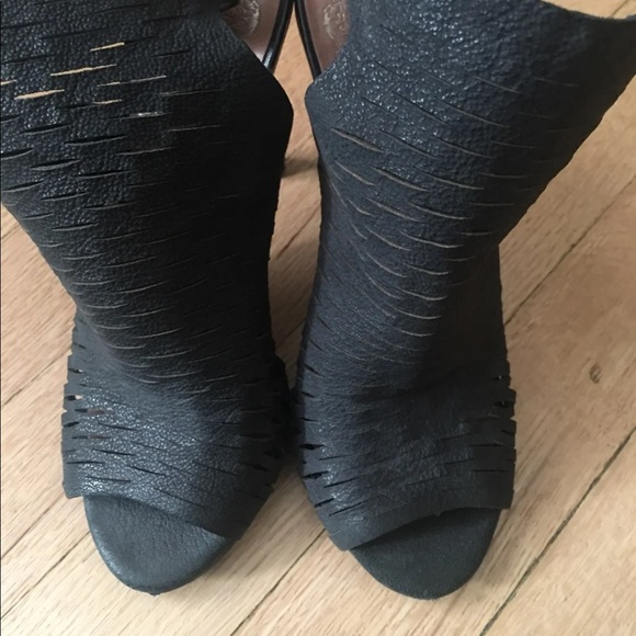 Vince camuto heels - Picture 3 of 8